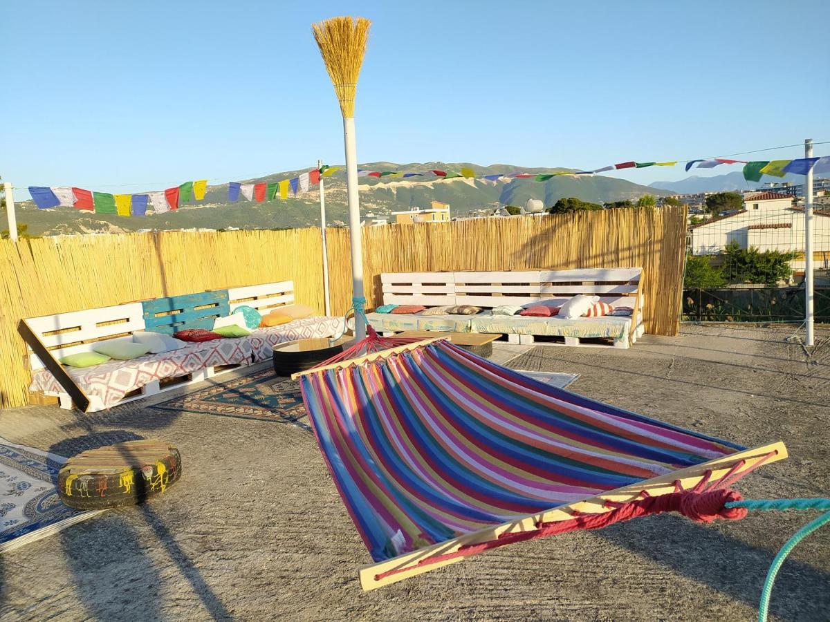 Pinegroove Hostel Vlora Exterior photo